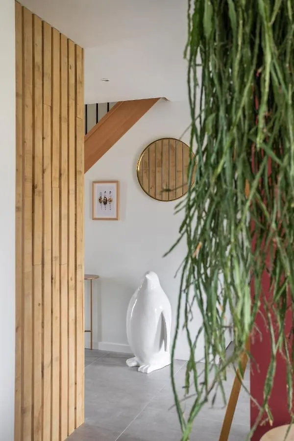 Holiday home Les Demoiselles Du Bord De Mer Cancale