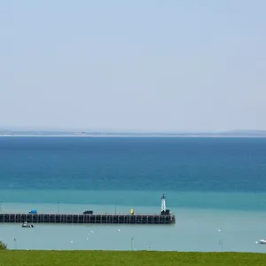 La Metairie-du-vauhariot - Vue Et Mont Saint Michel - Piscine Chauffee - Acces Gr34 Gasthuis